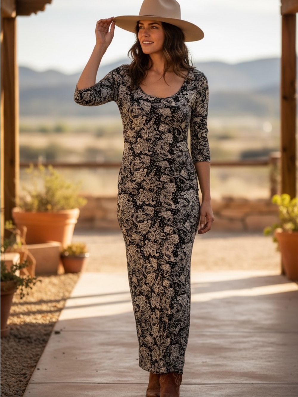 0025. Novella Royale Black and Cream Paisley Scoop-Neck Maxi Dress